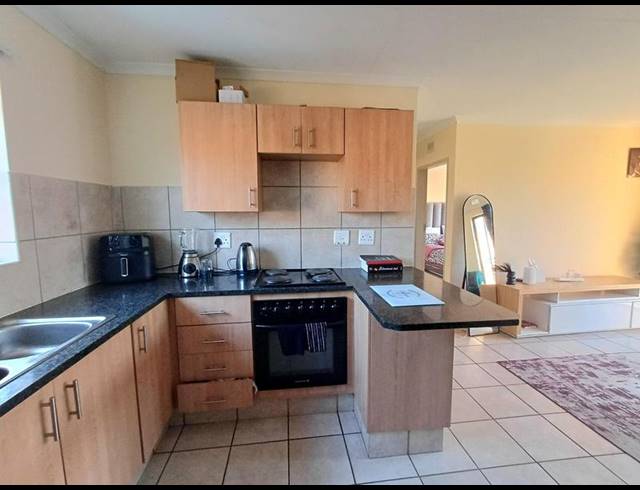2 BEDROOM APARTMENT FOR SALE IN OLYMPUS AH